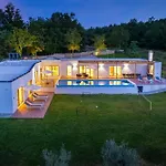 فيلة Istria